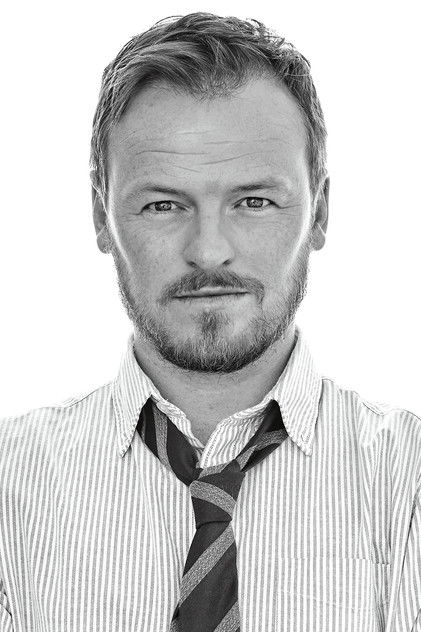 Paul Reid como Bernie