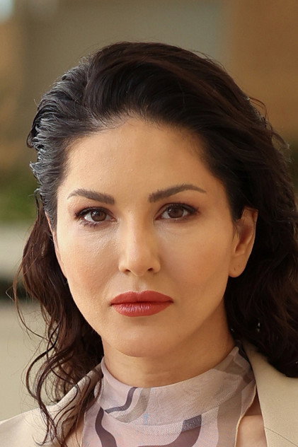 Sunny Leone como Self