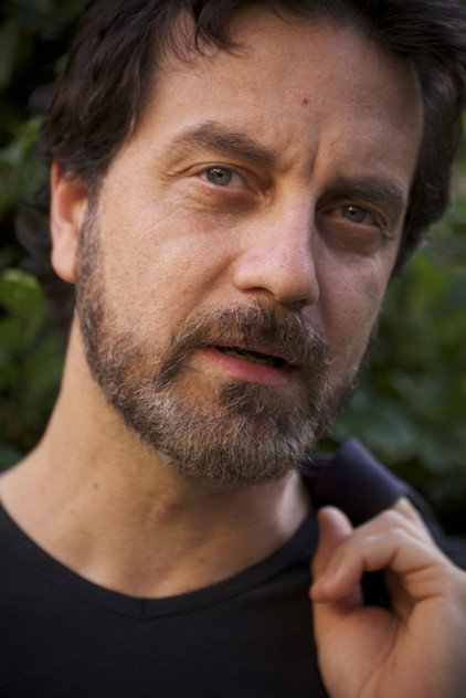 Filippo Gili como Sergio