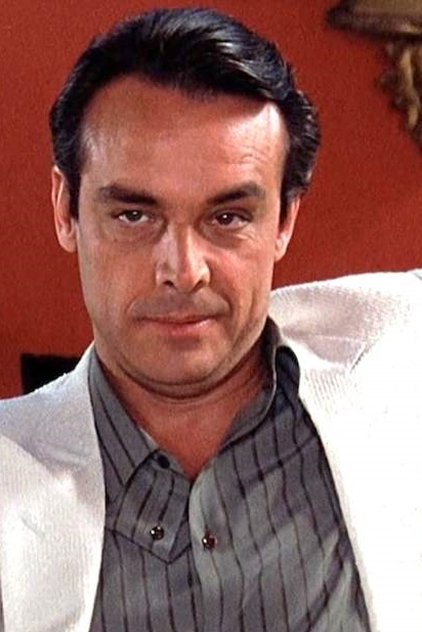 Paul Shenar 役 Alejandro Sosa