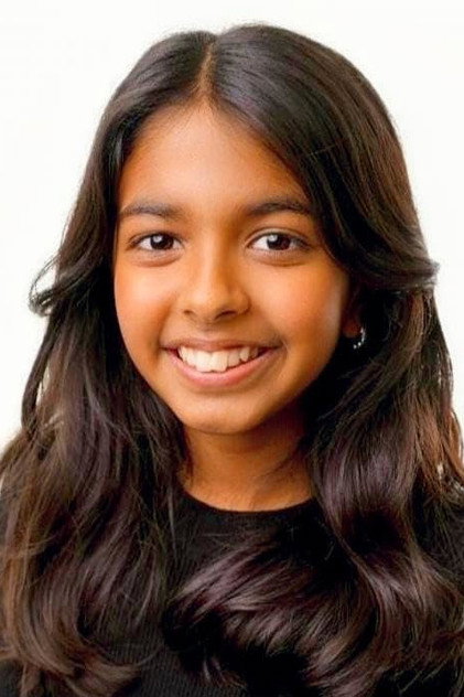 Maya Eva Hosein 역 Rekha