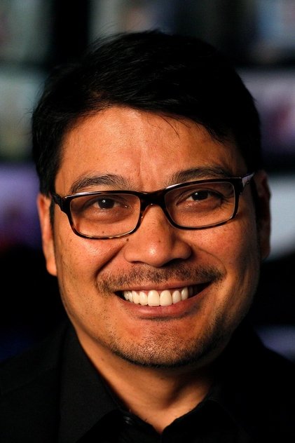 Ronnie del Carmen dans le rôle de Bernie (voice)