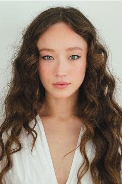 Havana Rose Liu como Ruthie