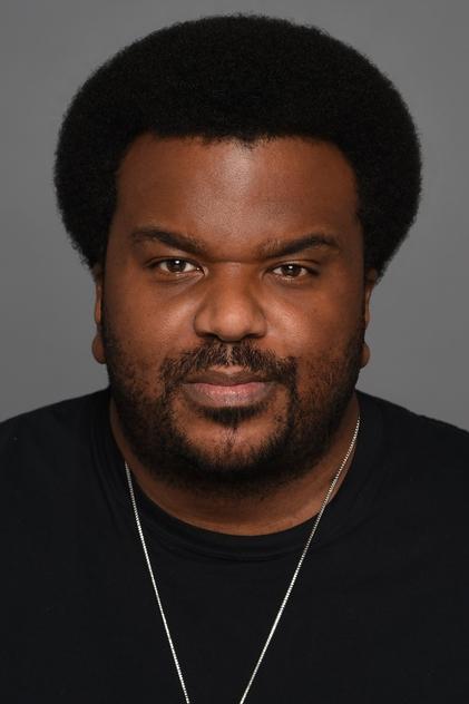Craig Robinson के रूप में Atlas (voice)