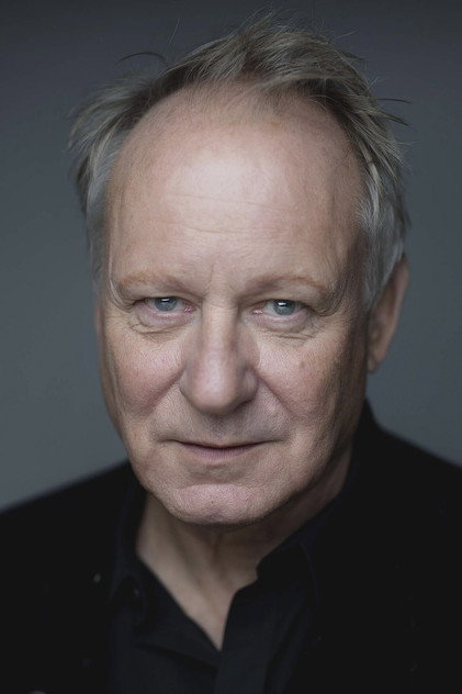 Stellan Skarsgård como Baron Vladimir Harkonnen