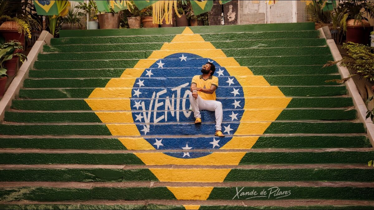 Xande de Pilares coloca el samba en el Mundial que Brasil no organiza
