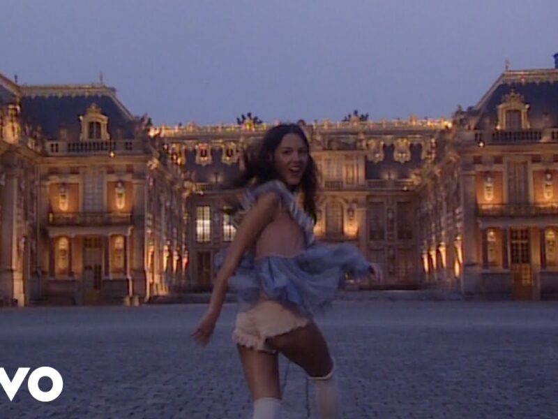 drop dead d’Olivia Rodrigo dit moins de bruit que GUTS et touche plus juste