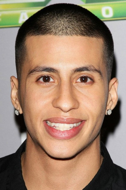 Carlito Olivero 역 Theo