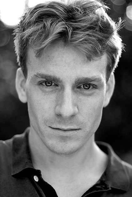 Edwin Thomas as Roger