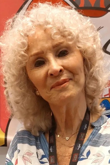 Magda Giner 역 Abuela / Tololina (voice)