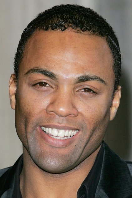 Ray Fearon 役 Special Agent Gerald Nussbaum