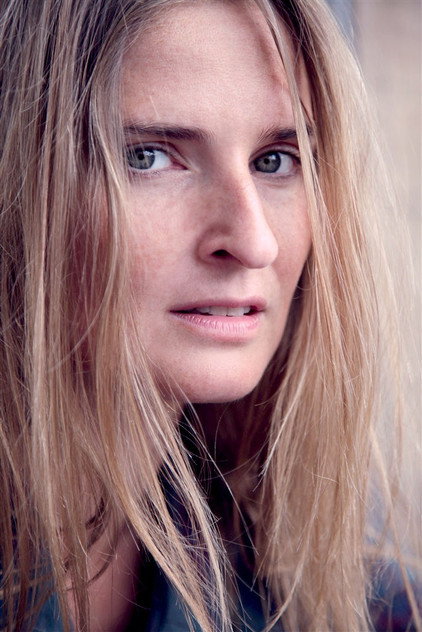 Céline Carrère as Alexia's Mother