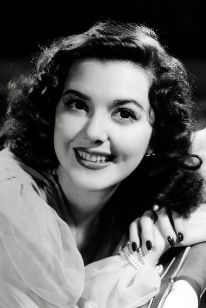 Ann Rutherford como Carreen O'Hara