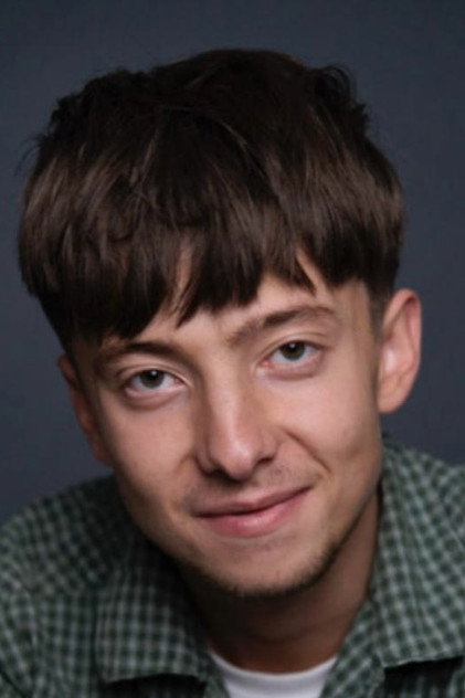 Joe Bird as Naim
