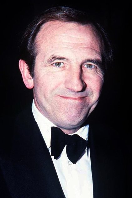 Leonard Rossiter as Dr. Andrei Smyslov