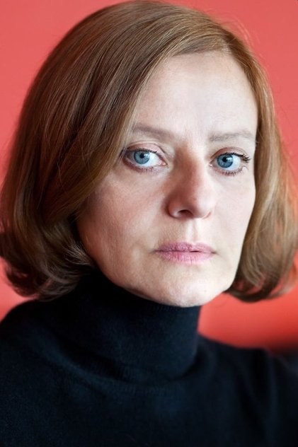 Michaela Caspar 役 Frau Bregenz