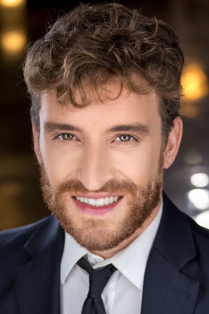 Nic Novicki 役 Kyle