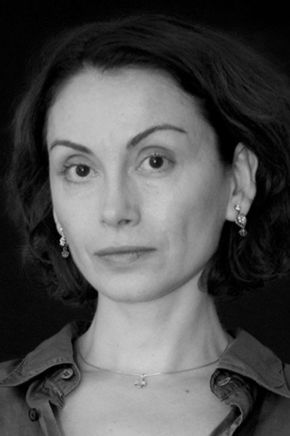 Jeanette Spassova as Eliska Novak