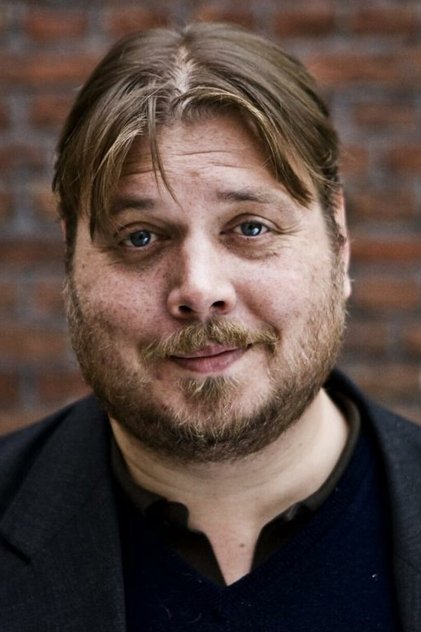 Nicolas Bro como Flinke Flemming