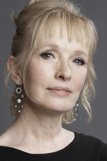 Lindsay Duncan como Kate