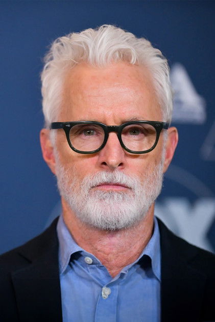 John Slattery como John Slattery