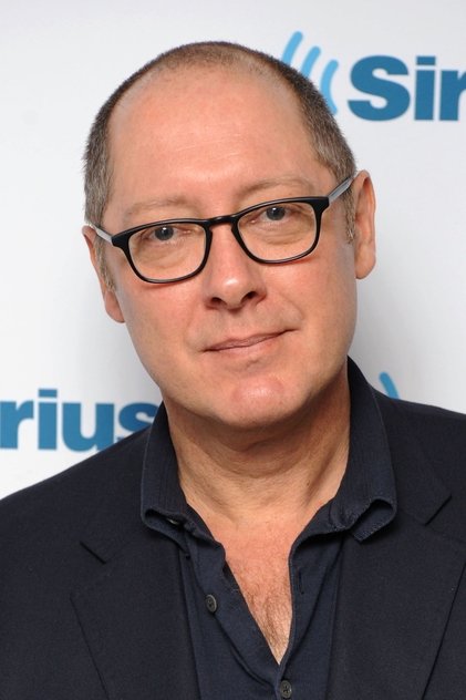 James Spader como Roger Barnes