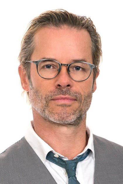 ガイ・ピアース 役 Vincent Serra