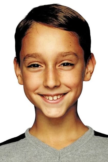 Mason Wertheimer dans le rôle de Clod (voice)