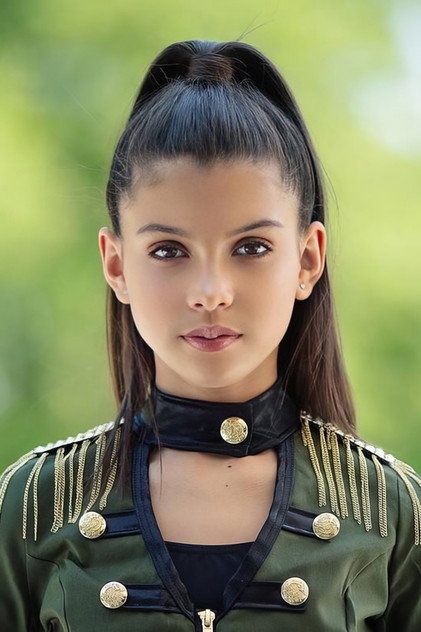Mia Sanchez 役 Beatriz Leon