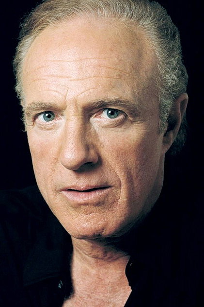 James Caan în rolul Sonny Corleone