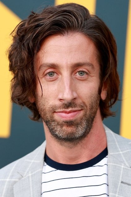 Simon Helberg como The Accompanist