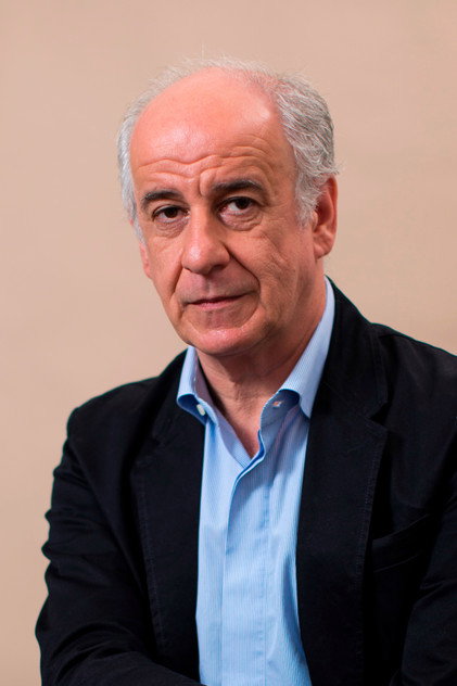 Toni Servillo como Vincenzo Giordano Orsini