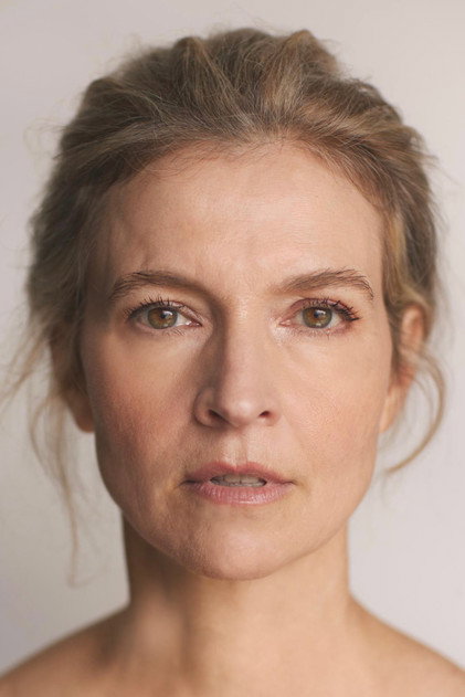 Tandi Wright 역 Susan