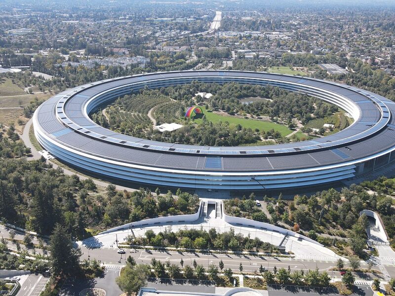 AppleがBroadcomに300億ドルを投資——2031年まで米国内でのチップ製造を拡大