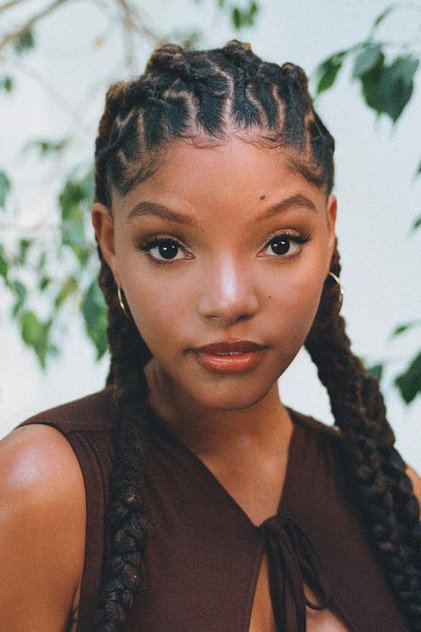 Halle Bailey como Young Nettie