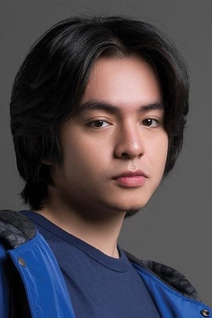 Angga Yunanda como Acil (voice)
