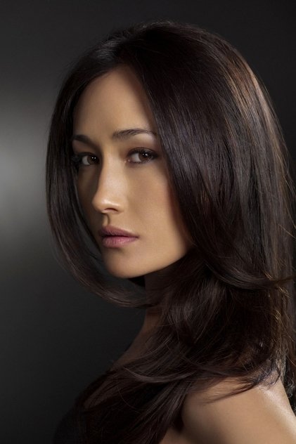 Maggie Q 役 Gwen