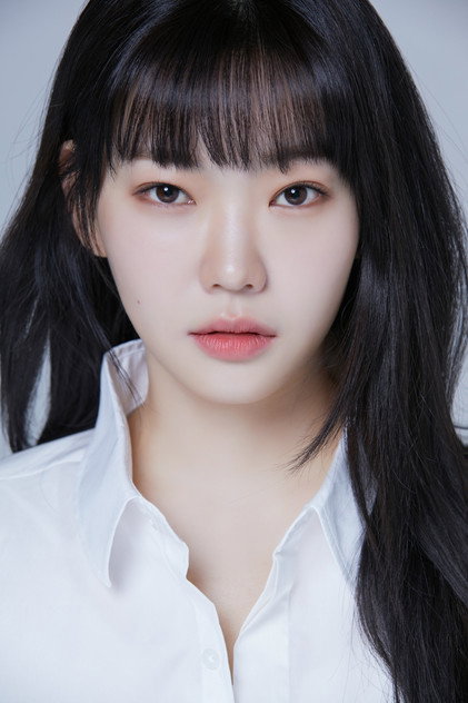 Bang Eun-jeong as Sung-yeon