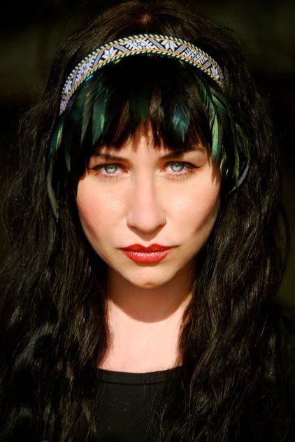 Elissa Dowling como Sadie