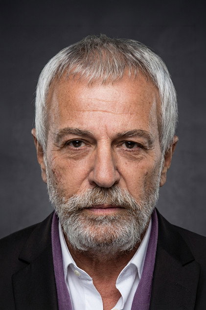 Musa Uzunlar como Behcet