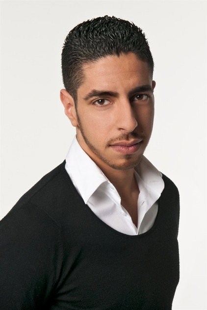 Mohamed Nouar como Ibrahim