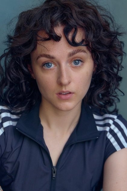 Eilidh Loan como Rhona