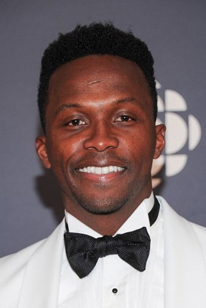 Emmanuel Kabongo como Joshua