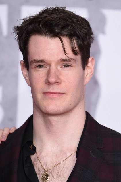 Connor Swindells como Ed McCusker