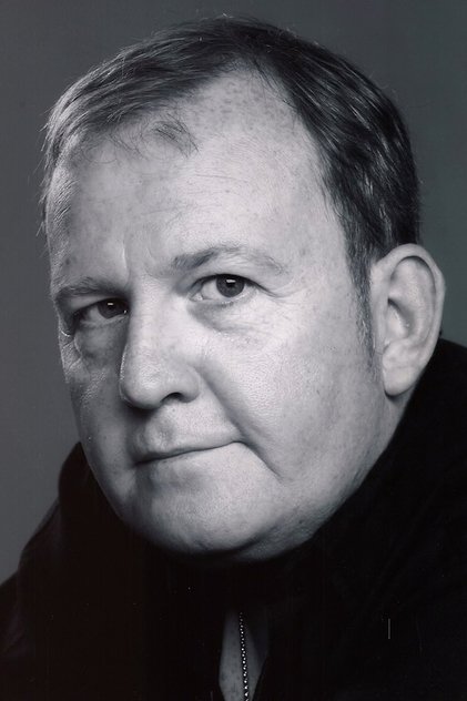 Ford Kiernan som Gavin