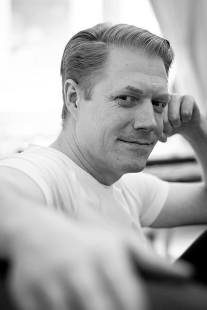 Hans Peterson como Driver Heinz