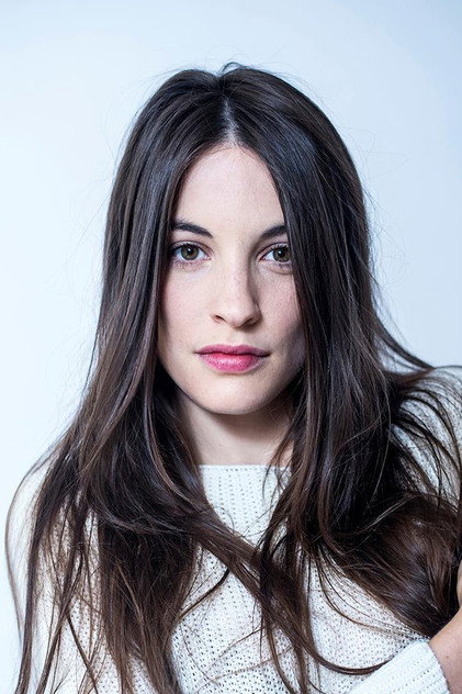 Katia Szechtman como Camila