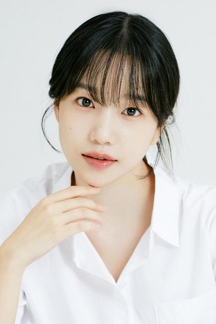 Jo Yu-ri as Kim Jun-hee / Player 222