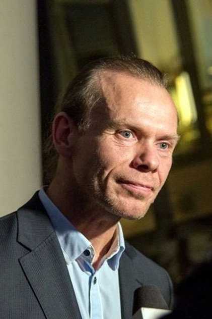 Andrzej Bienias dans le rôle de Edmund Osica