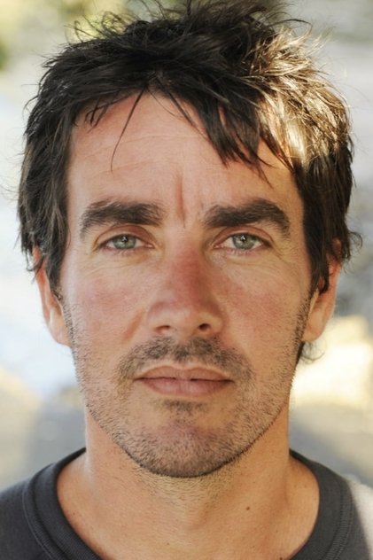 Jonny Brugh as Father Findlay